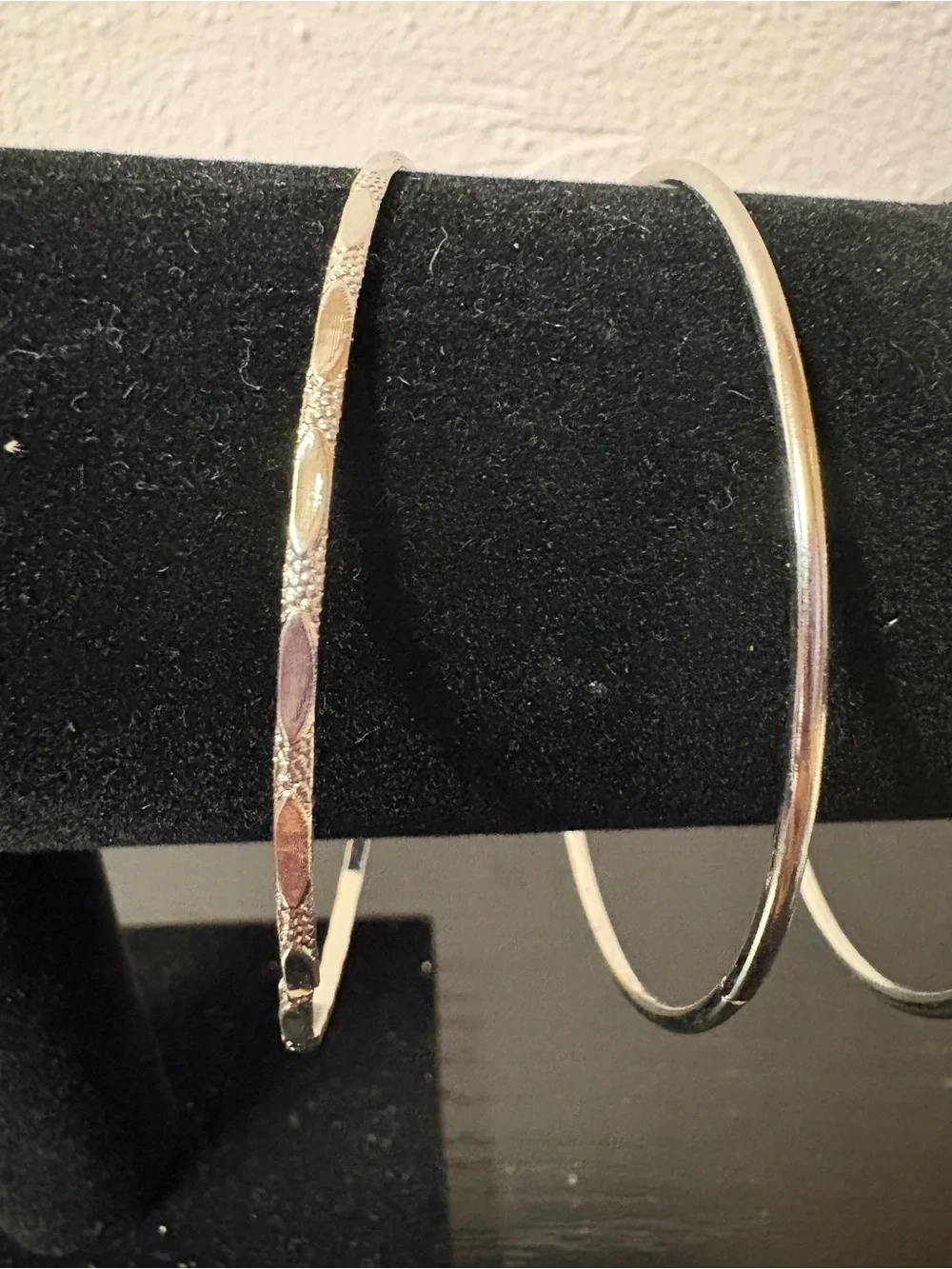 Set of 3 Silver Tone Bangle Bracelets Textured & Smooth Stackable Jewelry